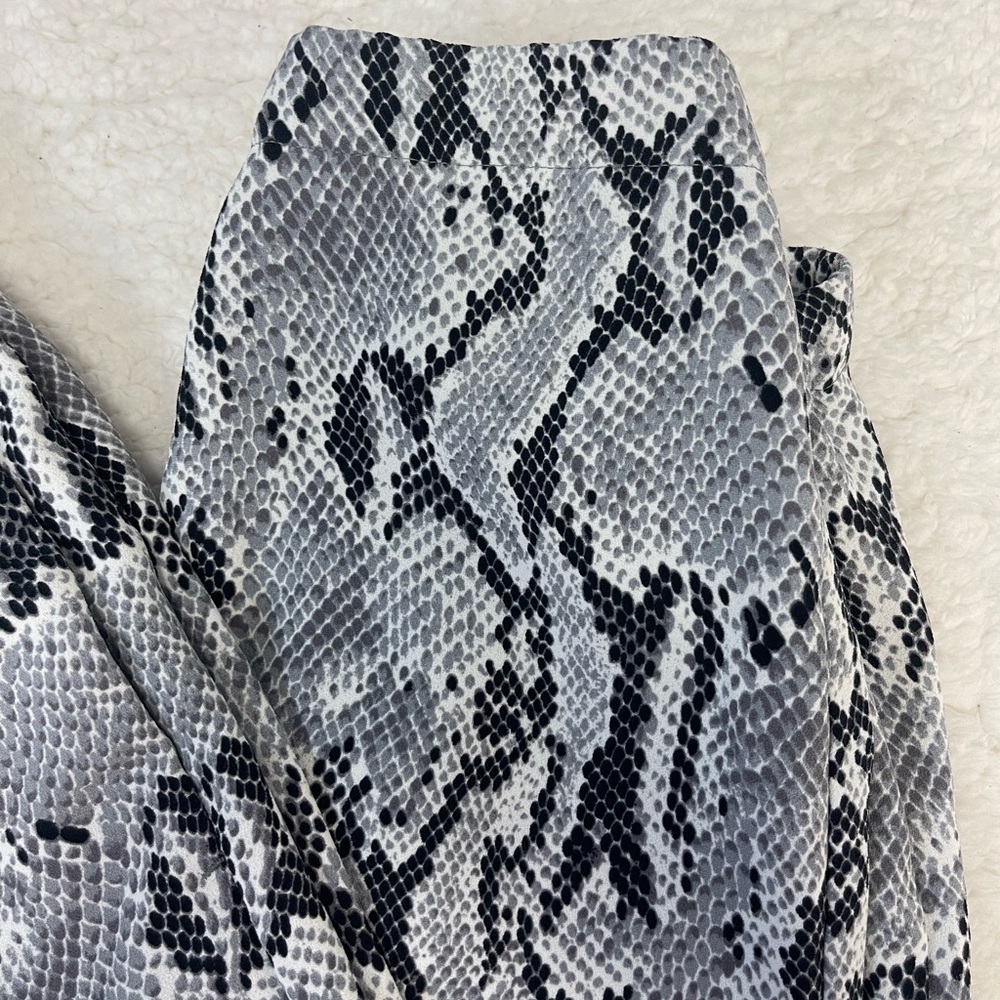 Express Women’s Snakeskin Joggers - Picture 3 of 6